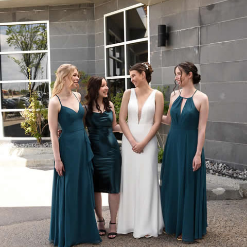 The Bridal Partyription